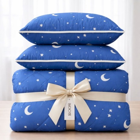 set promo pilota pat dublu 200x215 cu perne cadou albastra luna si stele Pucioasa Ralex