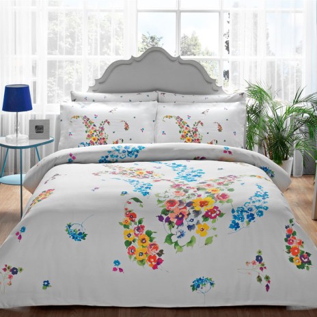 Lenjerie de pat din bumbac 100% satinat model Clarinda Sari cu design floral colorat în nuanțe de galben, albastru și roz.